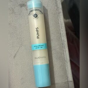 Nu Skin Nutricentials Pumps Hyaluronic Acid + B5 Serum 1.0 fl oz
